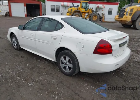 2006 Pontiac Grand Prix z USA, uszkodzony, nr VIN 2G2WP552261145149